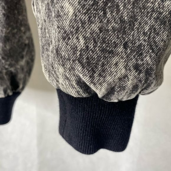 Vintage 80’s 90’s Disneyland parks Typhoon Lagoon acid wash jacket Large USA - Picture 6 of 15